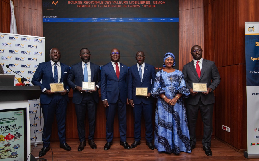 BRVM : le Sénégal lance deux emprunts obligataires à Abidjan et à Dakar